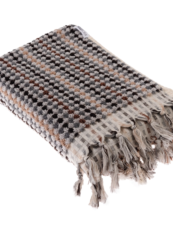 Pom pom bath towel