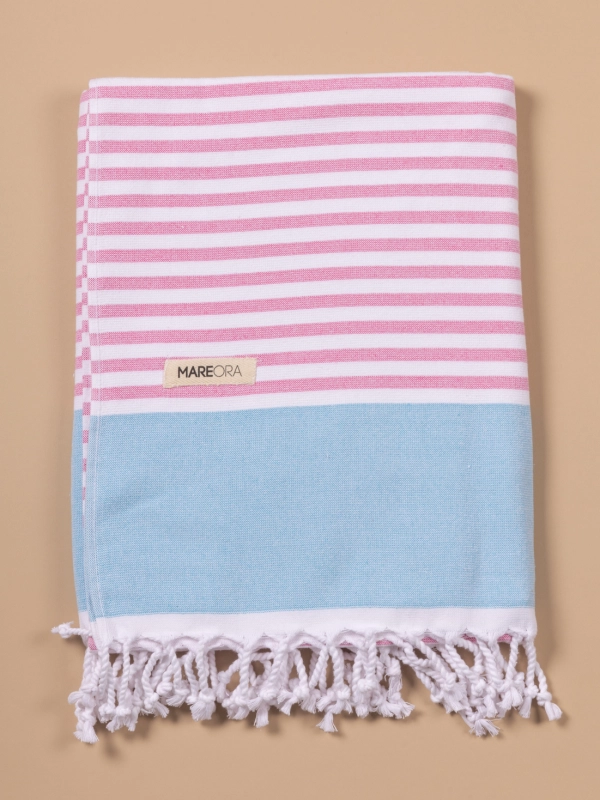 Beach towel stripes