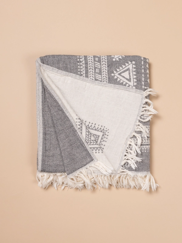 Mono throw
