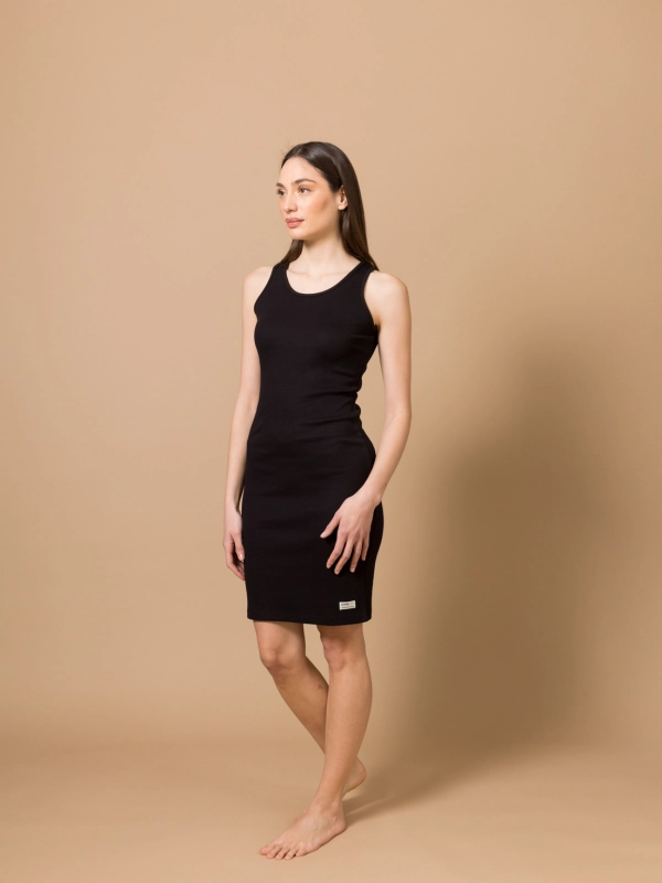 Halterneck dress normal