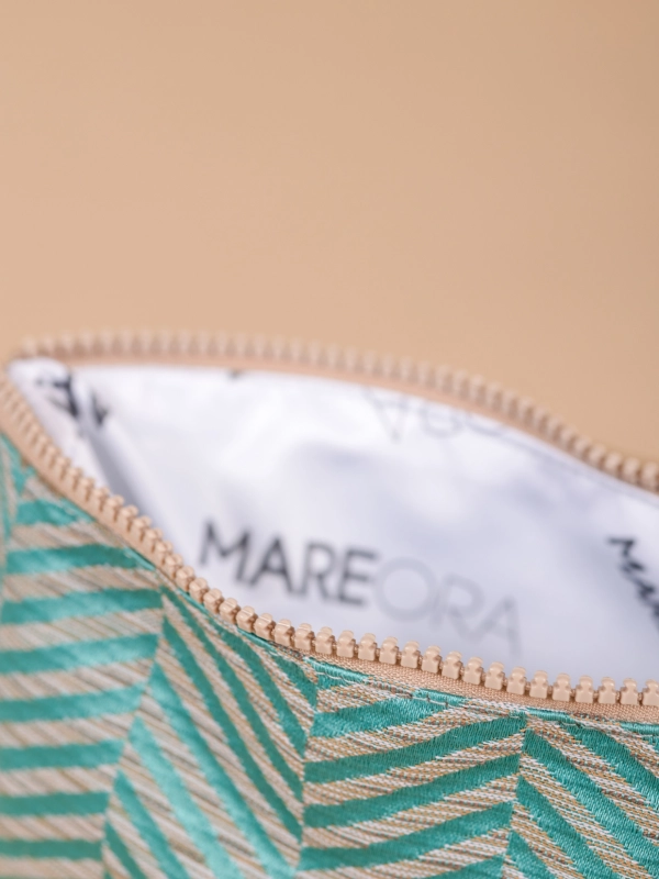 Waterproof necessaire small