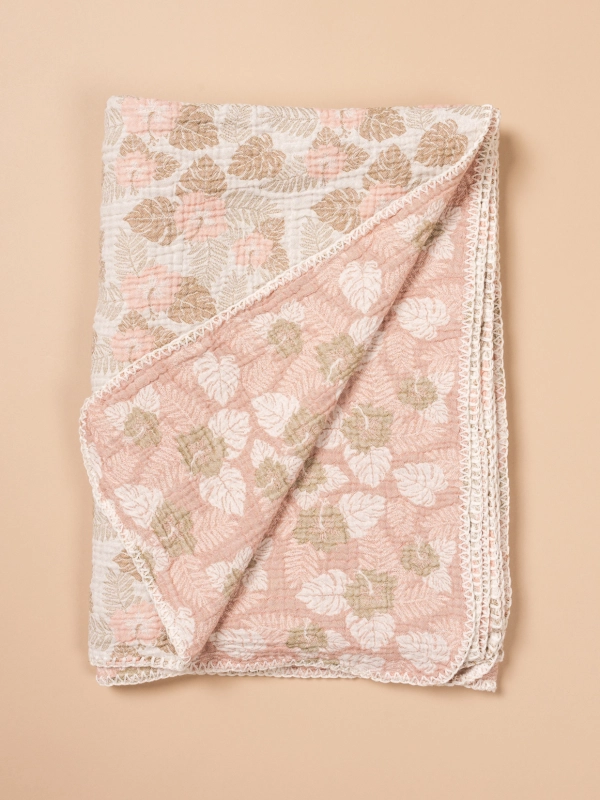Hibiscus throw