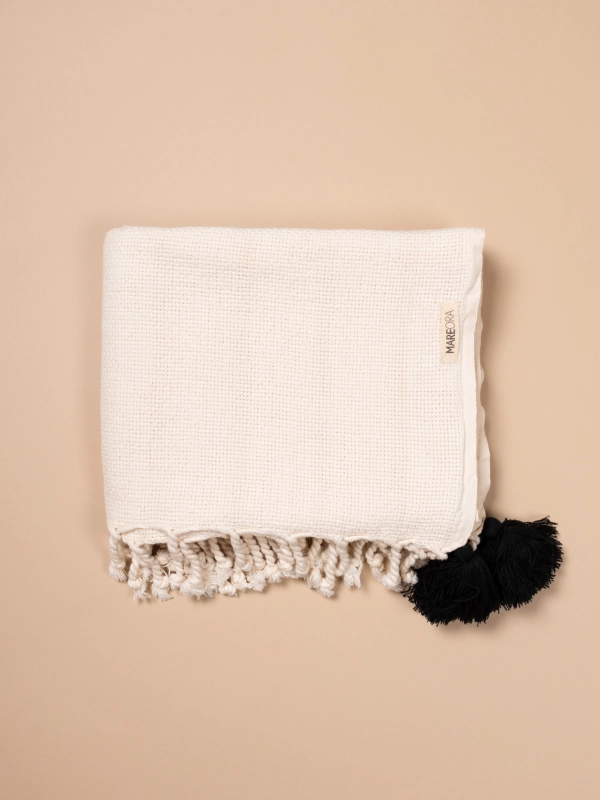 Camvas throw