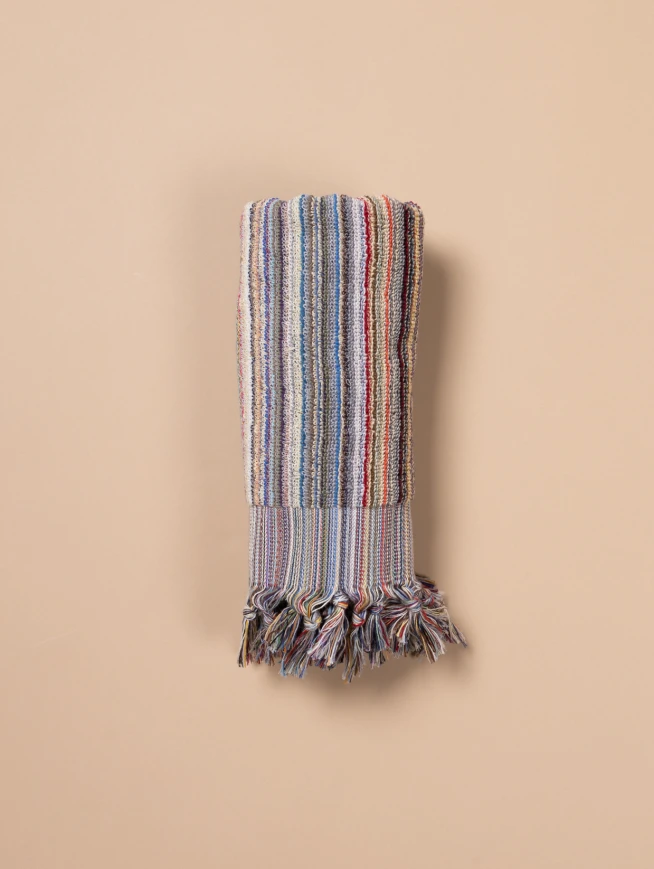 Stripe bath towel face
